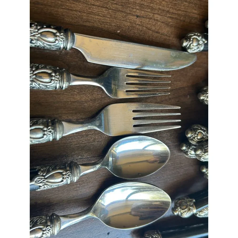 38 piece set Hampton Silversmiths San Remo Black stainless steel flatware